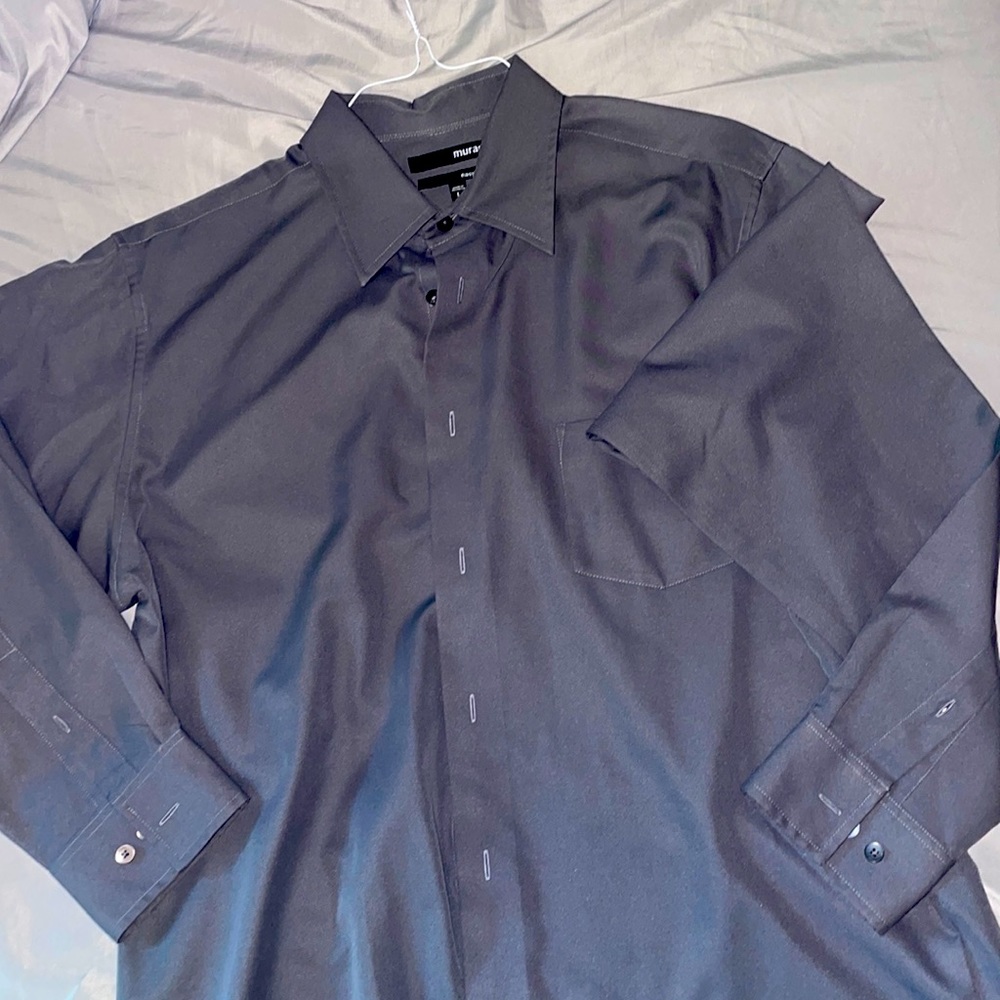 Mens large dress shirt, like new!
